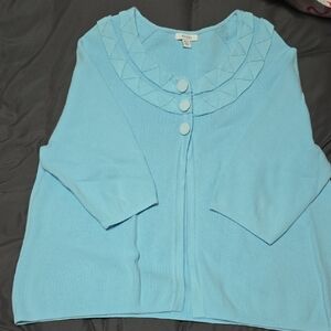 Dressbarn Women's 18/20 Light Blue Cardigan 3 Buttoned Sweater with Round Collar